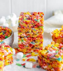 Fruity Pebbles Treats-12