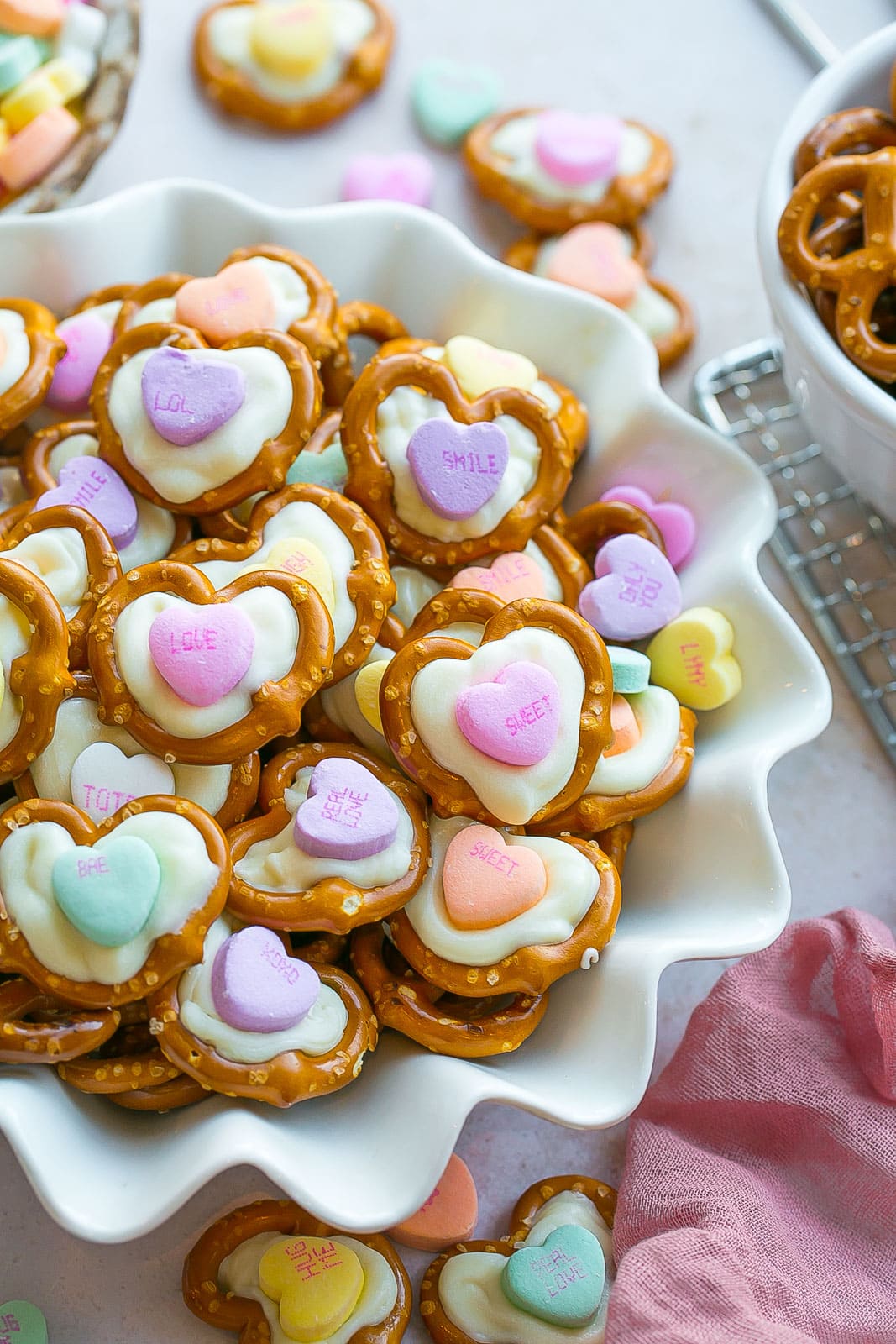 White bowl of pretzel bites.